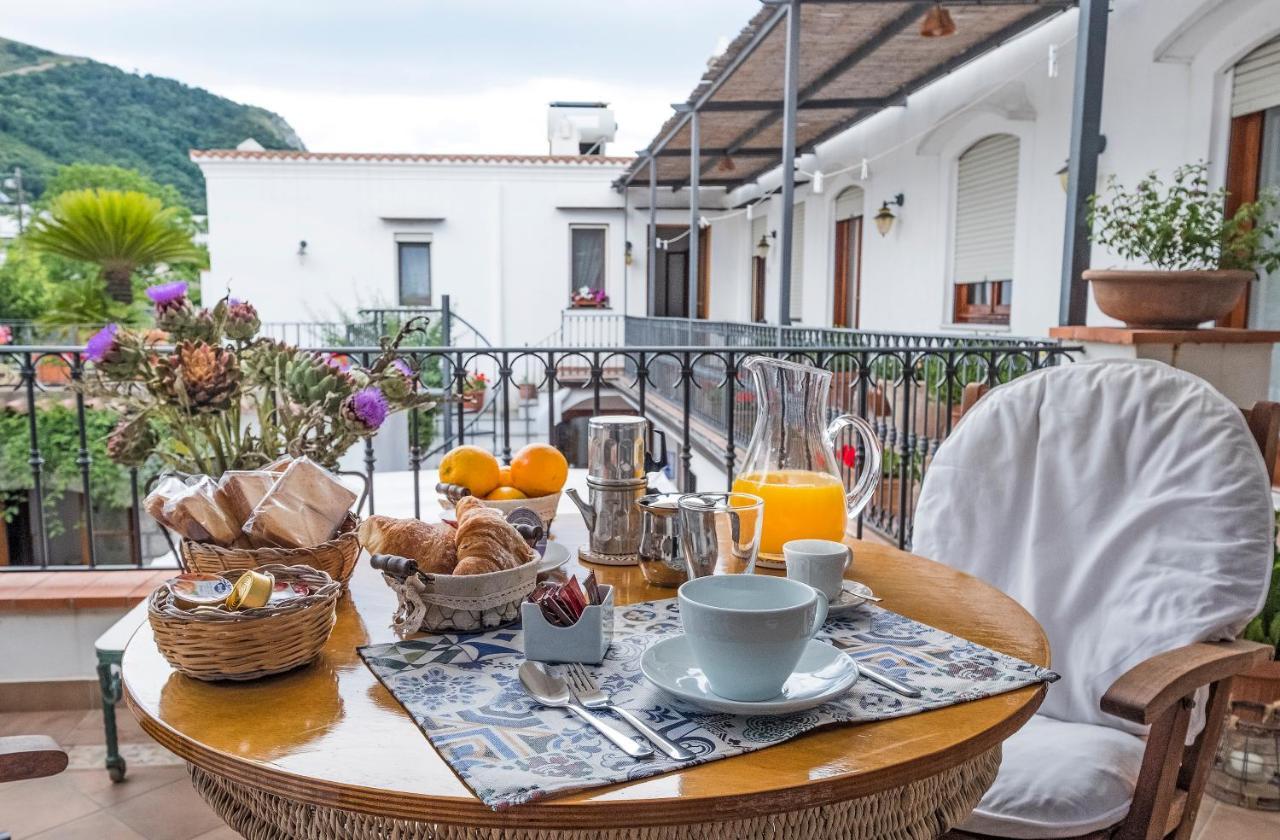 B&B Il Vicolo Anacapri  Bagian luar foto